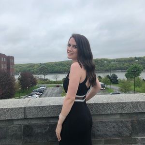 Meet your Posher, Siobhan